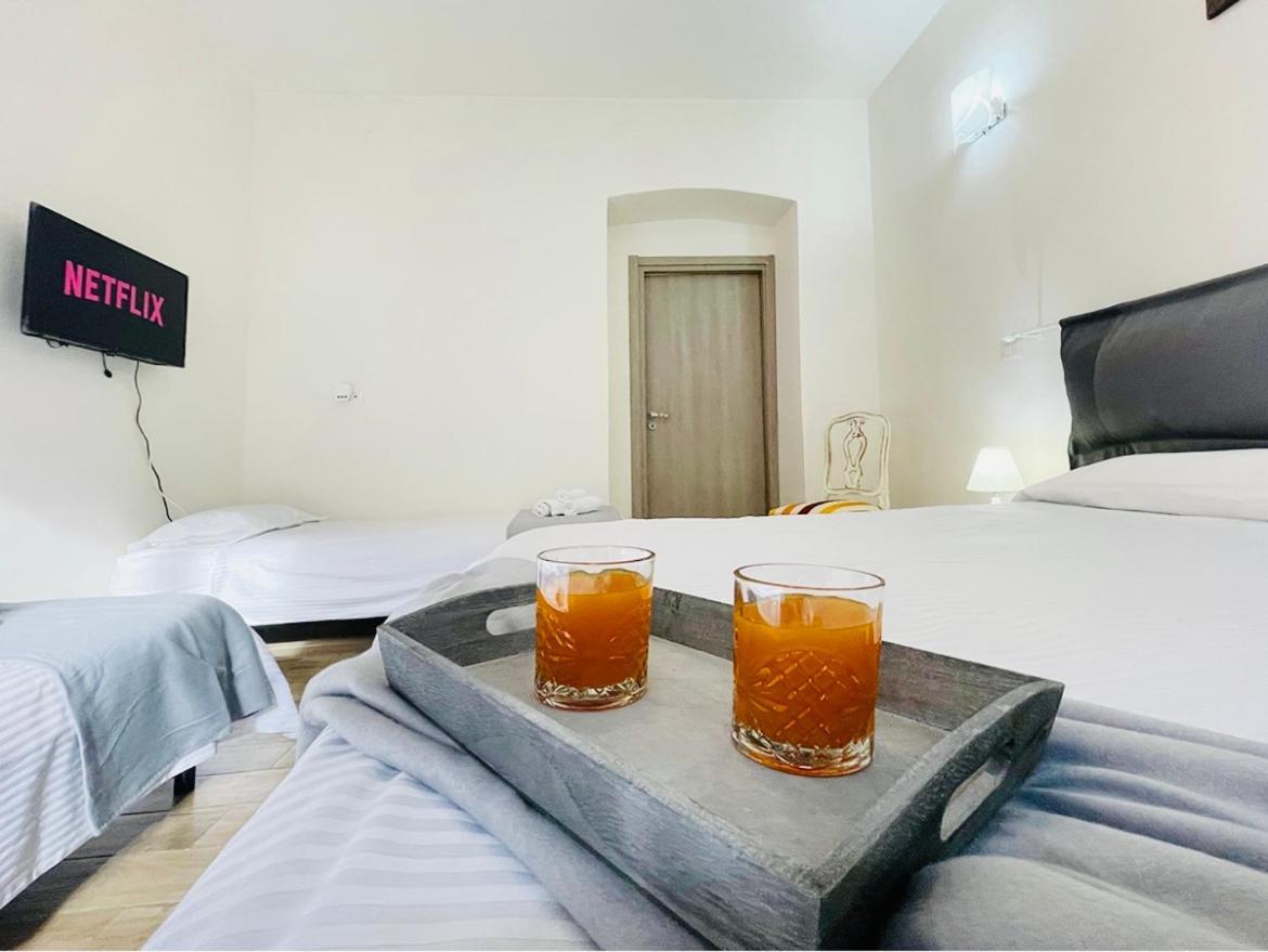 Porta Palazzo 15 Min - Suite Con Netflix & Wi-Fi Турин Экстерьер фото