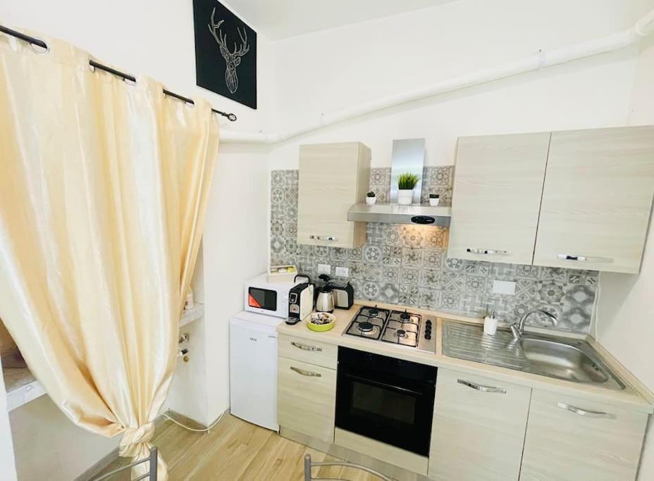 Porta Palazzo 15 Min - Suite Con Netflix & Wi-Fi Турин Экстерьер фото